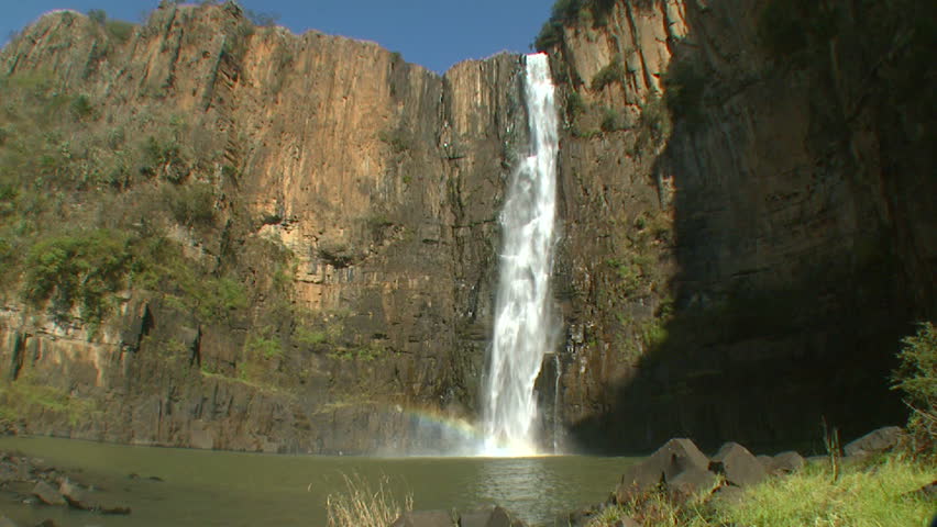 A wide of the Howick falls