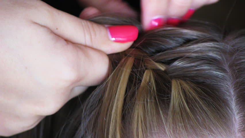 Hairdresser plating hair