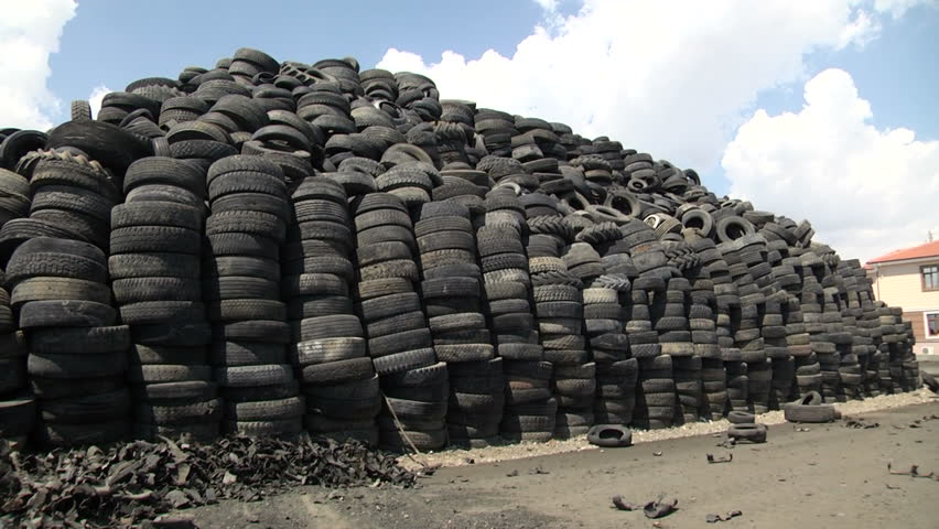 Old rubber in recycling industry