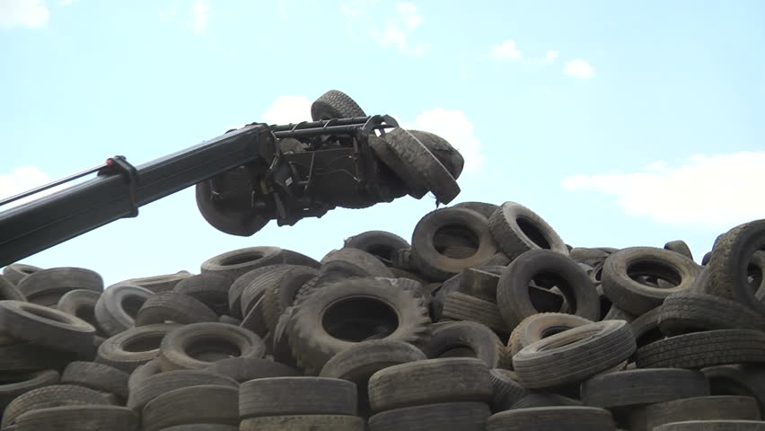 Old Car Rubber, Tire,Wheel in Recyling Factory