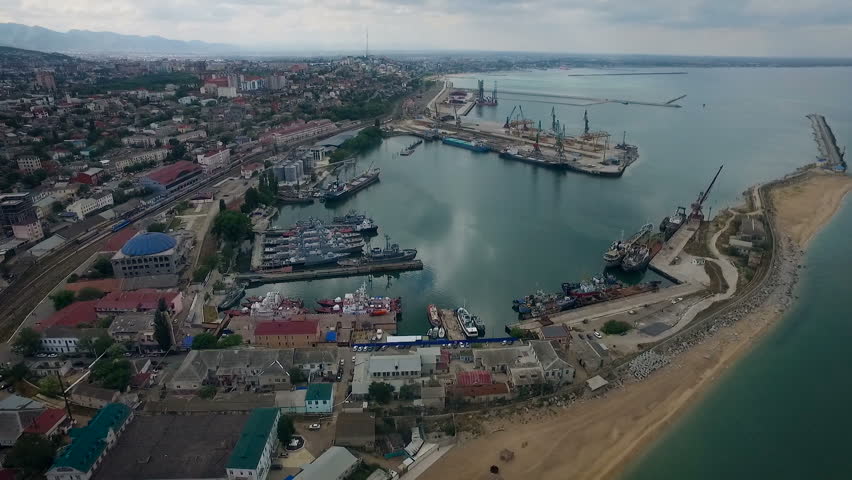 Морской торговый порт махачкала. Порт махачкала. Морской торговый порт махачкала. Столица дагестана махачкала достопримечательности. Морпорт махачкала.