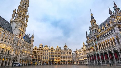 Brussels city skyline timelapse at Grand Place, Brussels, Belgium, 4K Time lapse