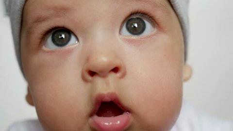 Portrait Of Cute Blue Eyed Baby Video De Stock 100 Libre De Droit Shutterstock