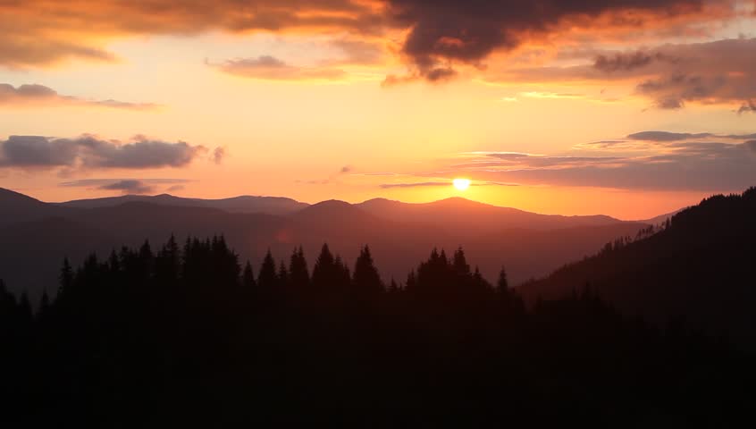 Sunrise over Smoky Mountains National Park, Tennessee, USA