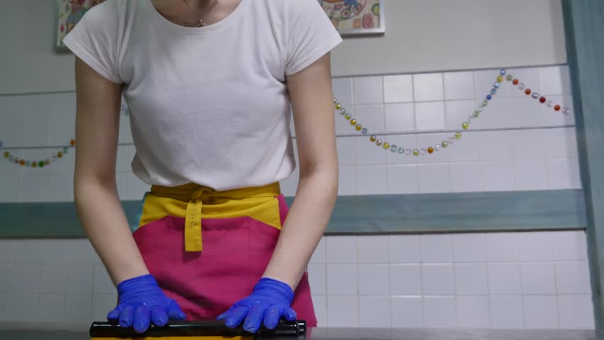 Manufacture of caramel sweets and candies. slow motion.