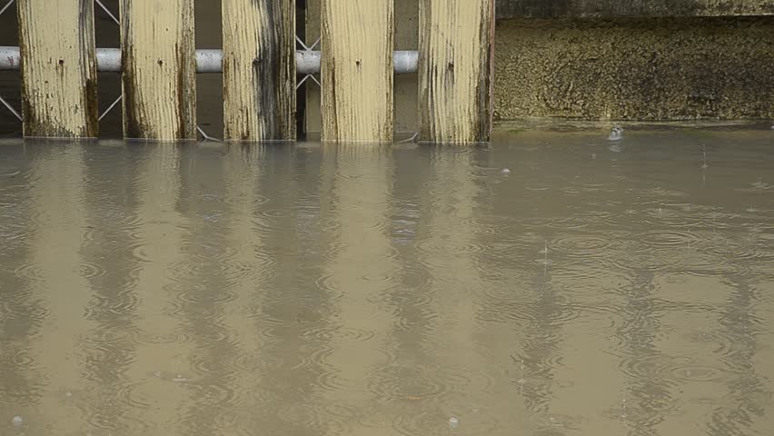 Flood,High water it wall