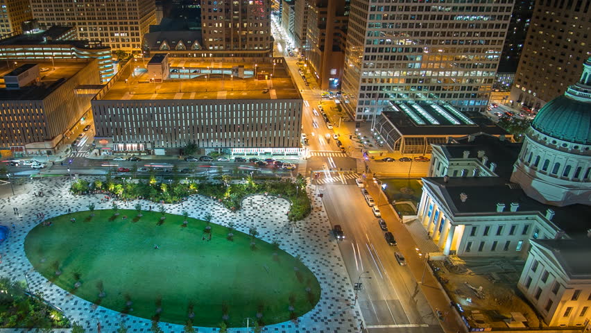 St louis park at night time lapse 4k 1080p - time lapse of park in downtown st louis missouri at night time lapse