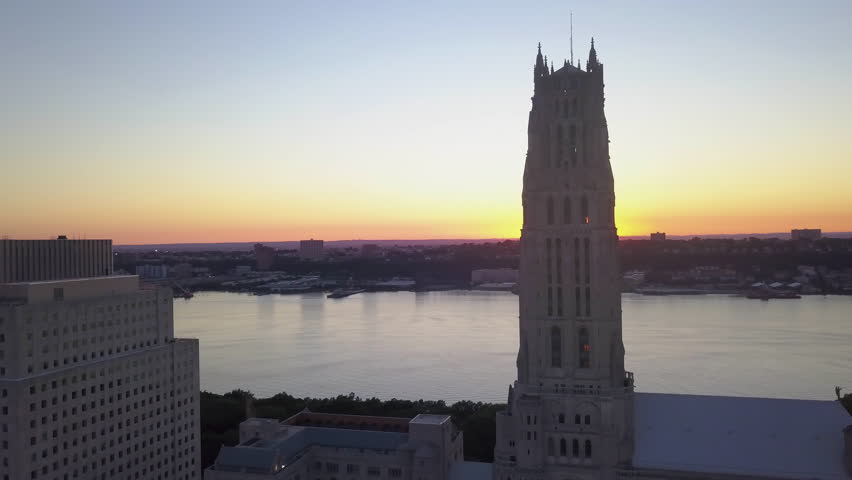 sunset circling counter clockwise around Riverside Church revealing Manhattan skyline