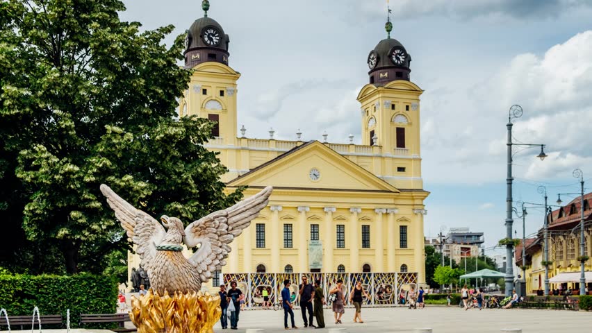 Time lapse footage of the Debrecen