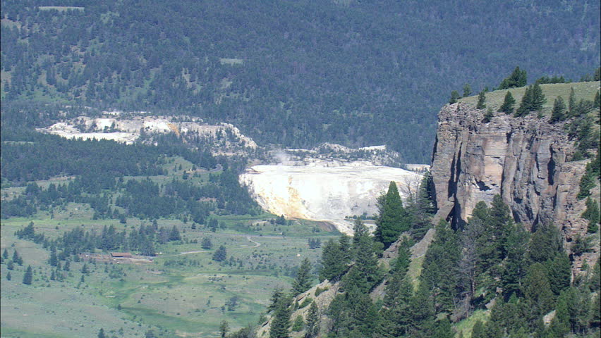 Mammoth Springs Wide