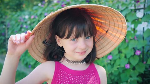 Smiling Girl In Chinese Hat Stockvideos Filmmaterial 100 Lizenzfrei Shutterstock