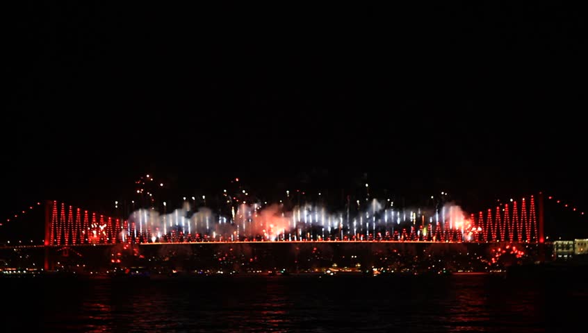 Fire fall show. Istanbul celebrates to Anniversary of Republic with a great show