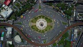 4K Top view of traffic circle at Bangkok