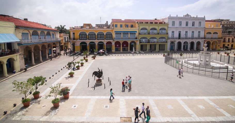 Plaza Vieja, Havana, Cuba