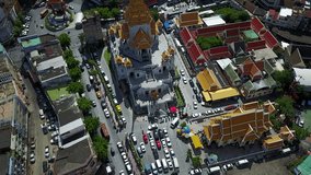 4K Top view of Wat Traimit Bangkok, Thailand