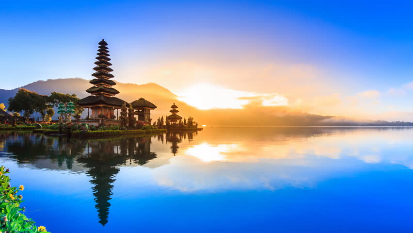 Pura Ulun Danu Bratan Temple Arkivvideomateriale 100 Royaltyfritt Shutterstock