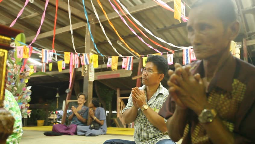 KO CHANG, THAILAND - NOVEMBER 10: Unidentified people at a ceremony Wat Klong