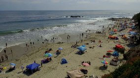 People at the Beach in Laguna Beach California 02.mov
