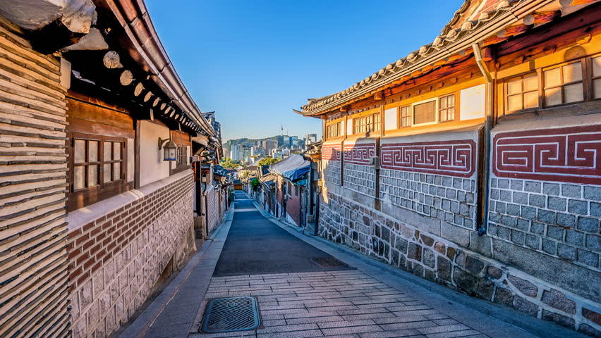Rich Result on Google's SERP when searching for 'bukchon hanok village'