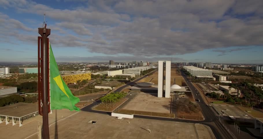 Brasilia aerial - approaching National Congress past National Flag