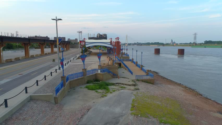 Aerial footage St Louis Mississippi Riverfront 4k 60p