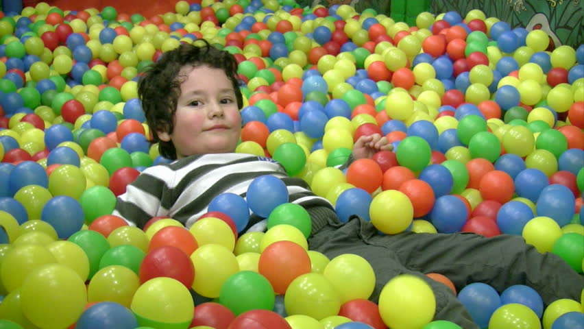 little kid ball pit