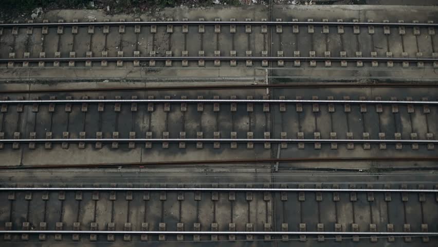 train track top view