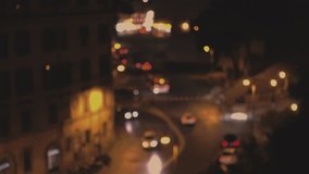 Video of cars in a crossroads in Rome during the night