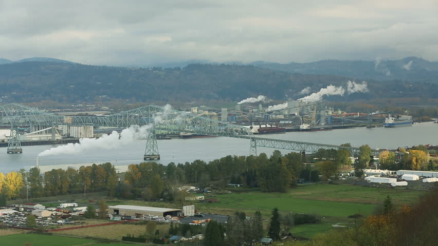 Longview, Washington State, Lewis and Clark Bridge. Longview, Washington State, USA. The Lewis and Clark Bridge crossing the Columbia River between Washington and Oregon. 

