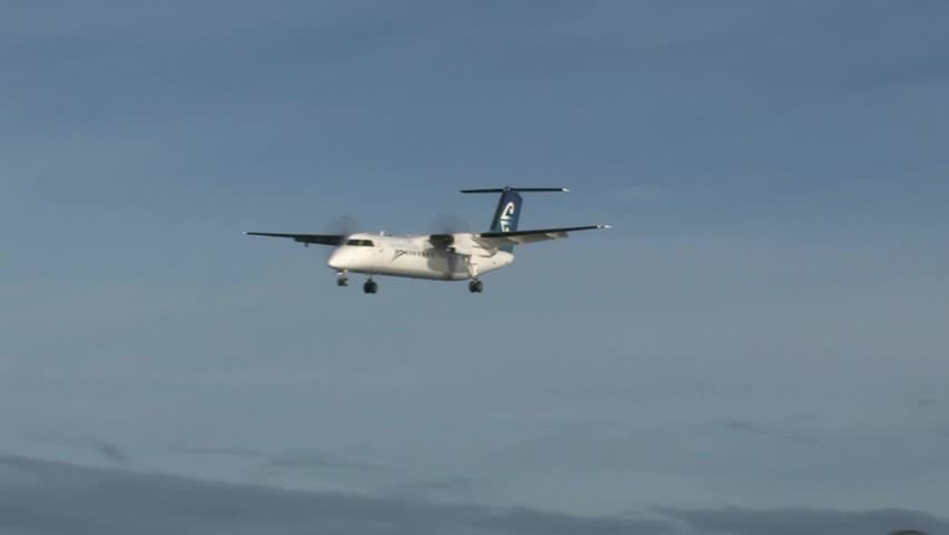 WELLINGTON, NEW ZEALAND - CIRCA SEPTEMBER 2011: Plane coming into land at
