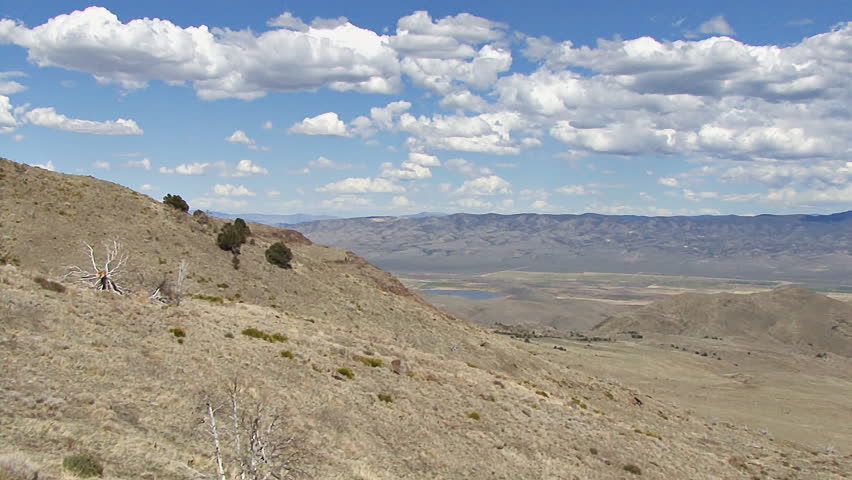 View from the eastern flank of the Sierra Nevada, Topaz Lake, pan coming to rest