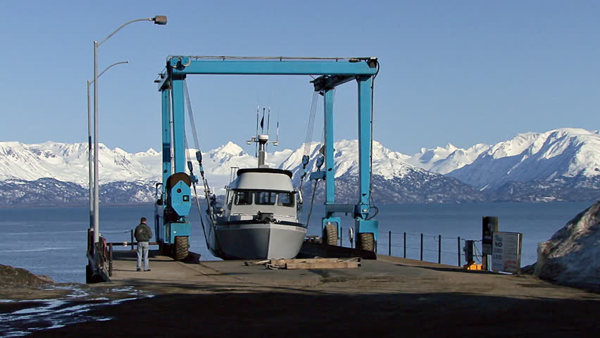 Boatyard Travel Lift Lifting Boat