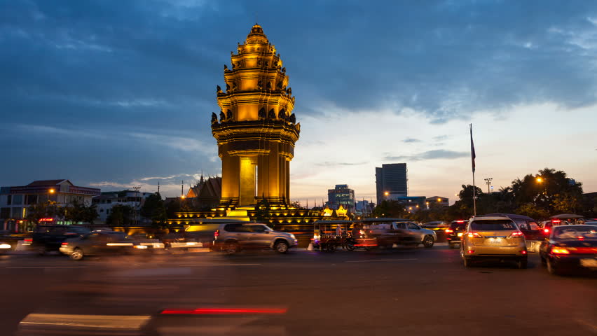 PHNOM PENH, CAMBODIA- DECEMBER 13, 2012: Sunset Timelapse of the Independence