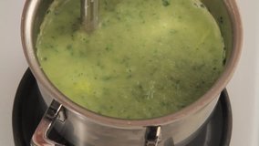Ramson soup being pur_ed