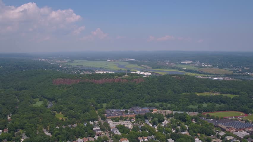 Aerial Connecticut Newhaven July 2017 Sunny Day 4K Inspire 2