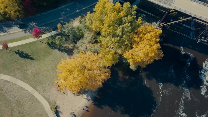 Autumn on the Mississippi - Minneapolis - Aerial Footage