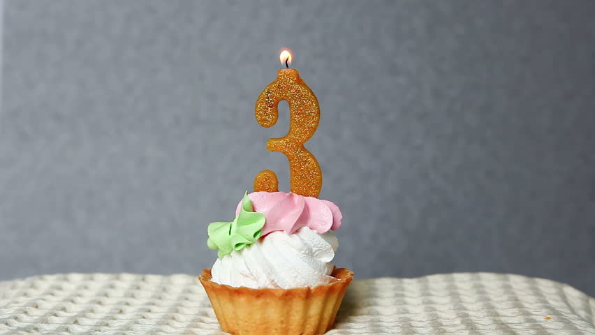 Third birthday celebration and cake image - Free stock photo - Public ...