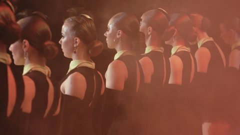 Close up portrait of cabaret dancers on stage วิดีโอสต็อก