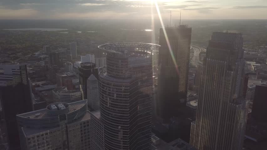 Downtown Minneapolis - Skyline 