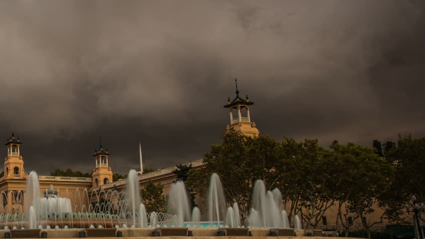 BARCELONA-OCTOBER 28: (Timelapse View) Magic Fountain illuminated  at dusk, on