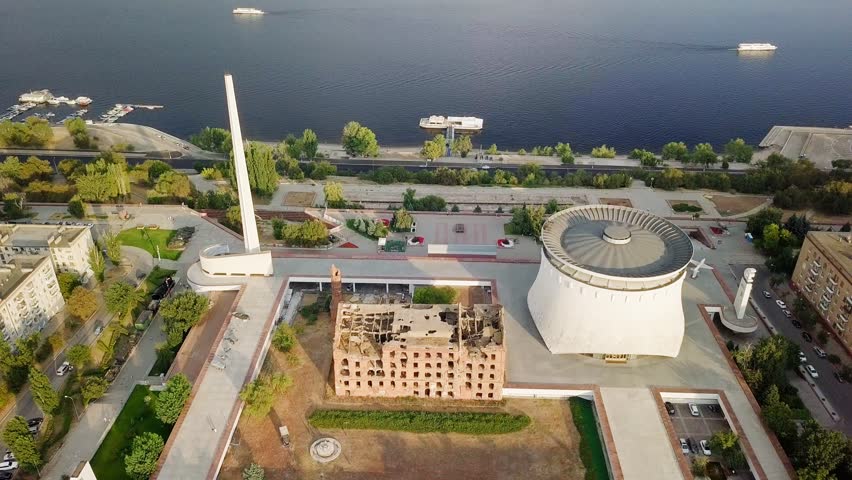 The Museum-Reserve The Battle of Stalingrad is a museum complex in Volgograd. The preserved ruins of Gerhardt
