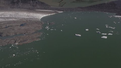 Aerial view of ice bergs drifting in glacier lake in Kluane Nationalpark