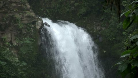 La Paz waterfall
Costa Rica June 2012