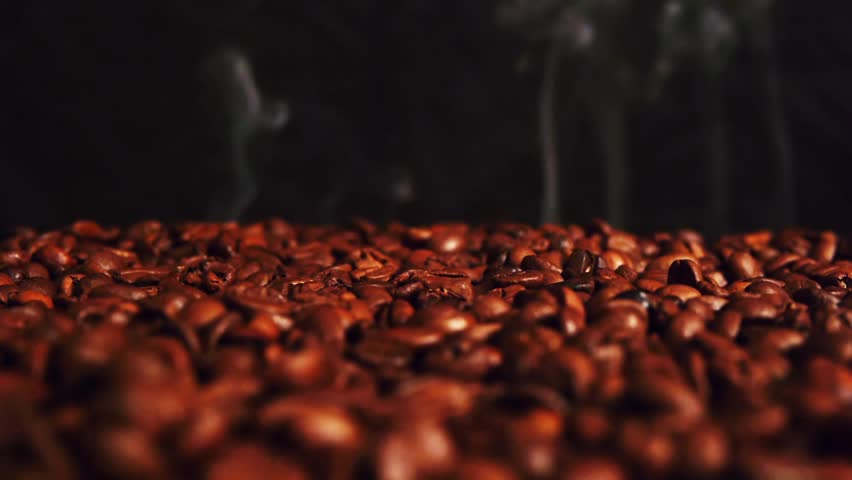 coffe falling in the dark