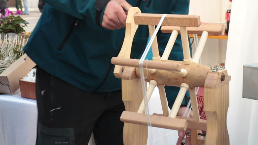 traditional silk production, ancient object texile industry