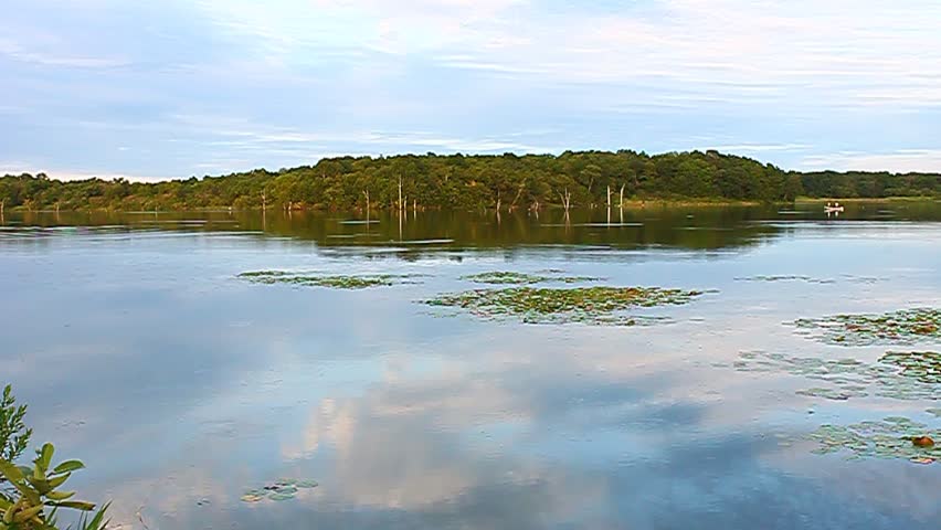 Calm summer evening on Shabbona Lake in northern Illinois
