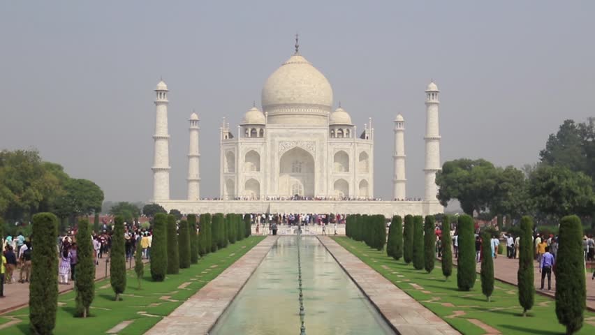 People visited world one of 7 wonder Taj Mahal, Agra, India