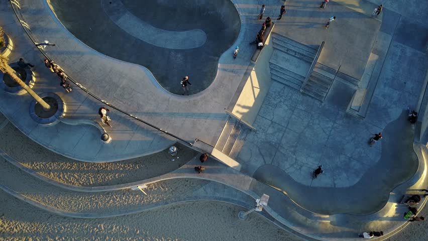 Venice Beach , California , Skate Park
