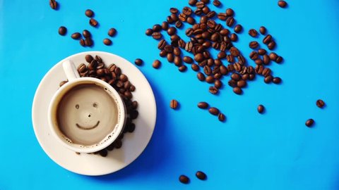 smile in the cup of coffee Stock Video
