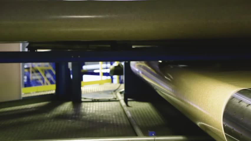 industrial production of linoleum